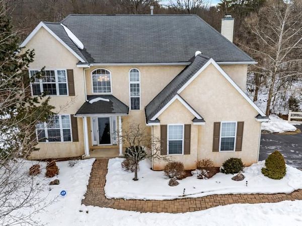 14 KRISTEN CIRCLE, POTTSTOWN, PA 19464