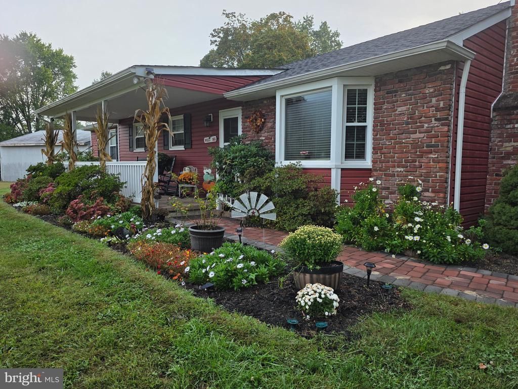 521 Clems Run, Mullica Hill, NJ 08062 Main Photo