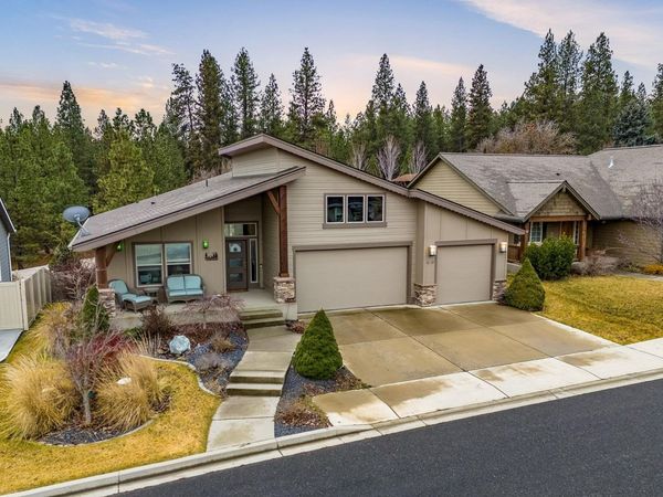 1227 W Quail Crest Ave, Spokane, WA 99224