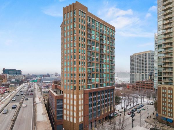 600 N Kingsbury Street, Unit 506, Chicago, IL 60654