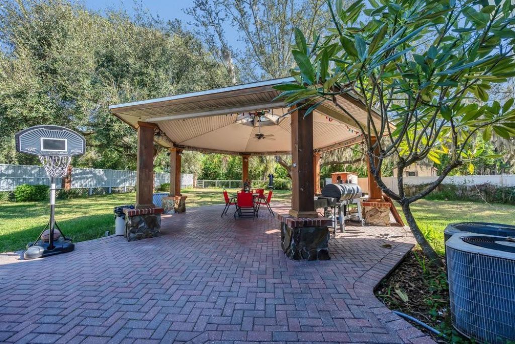 223 Denese Lane, Auburndale, FL 33823 Photo