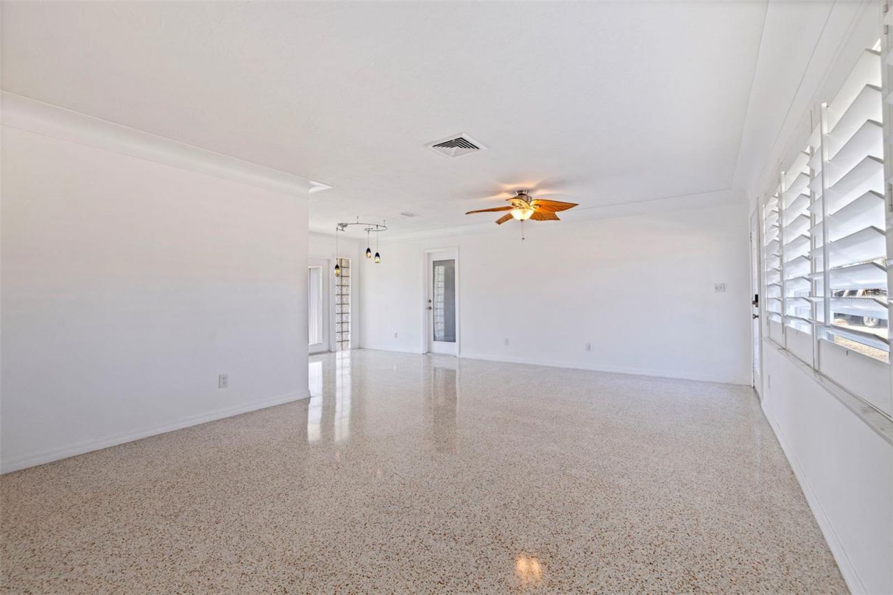 7906 4th Avenue S, Saint Petersburg, FL 33707 Photo