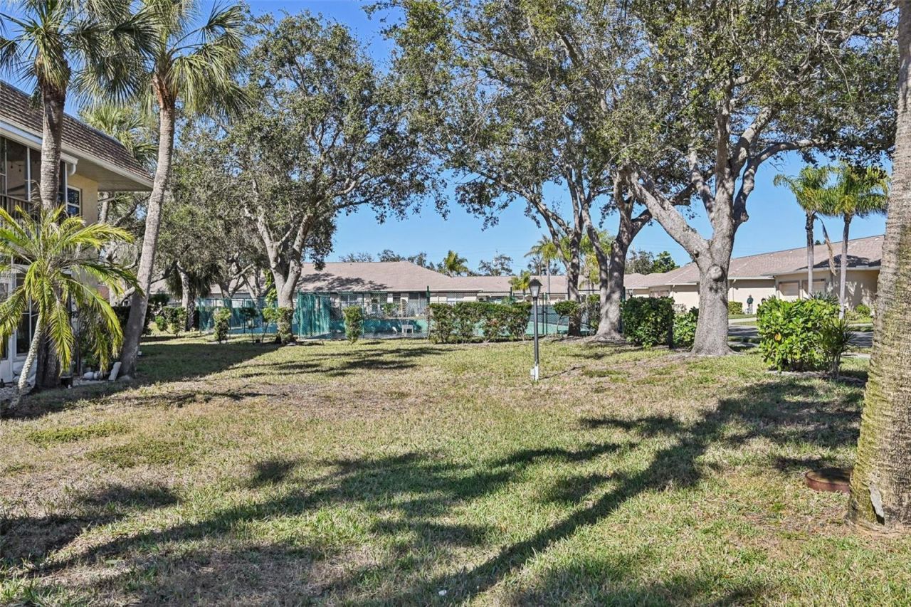 2727 75th Street W, Unit 9A12, Bradenton, FL 34209 Photo