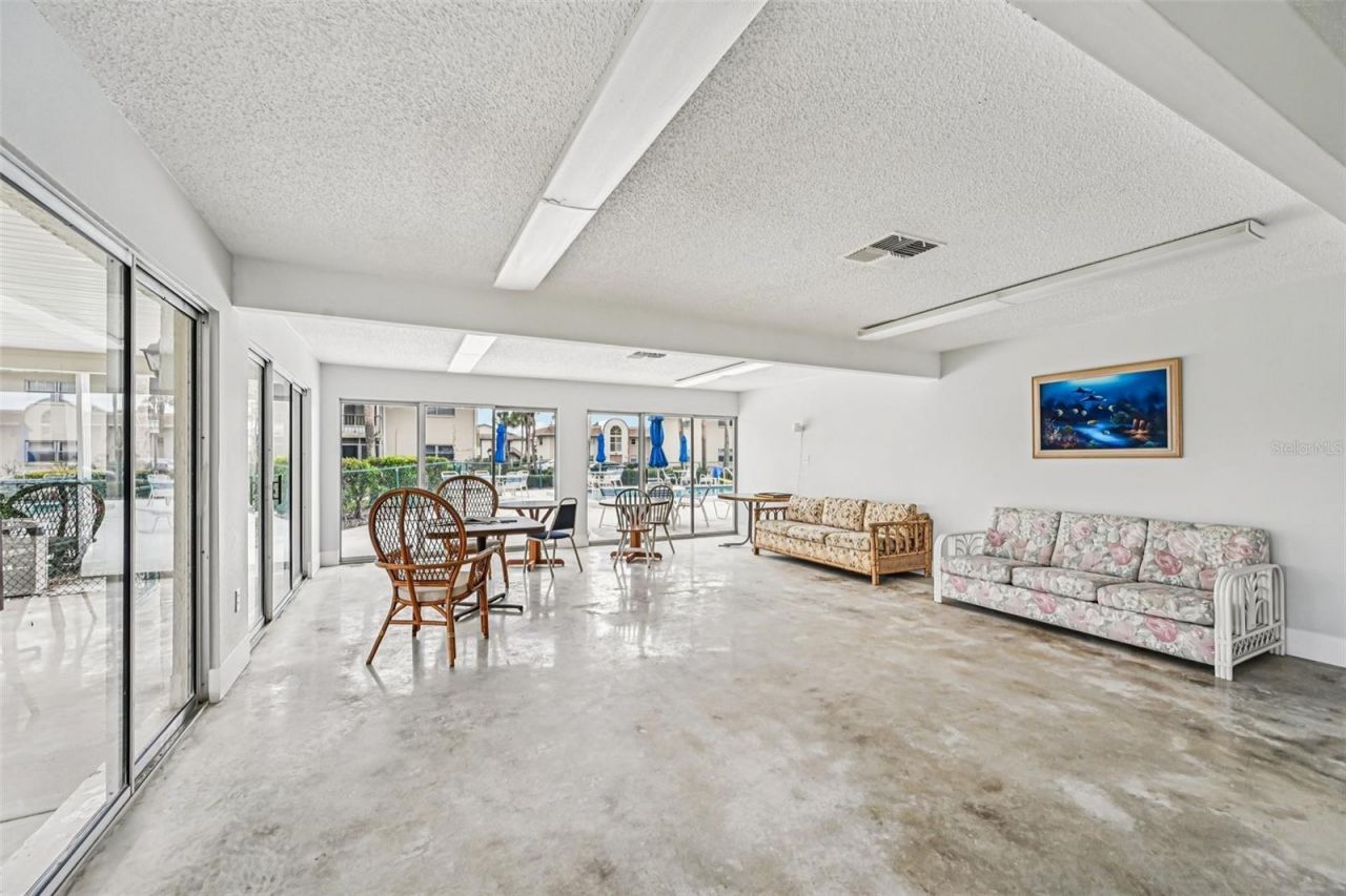 2727 75th Street W, Unit 9A12, Bradenton, FL 34209 Photo