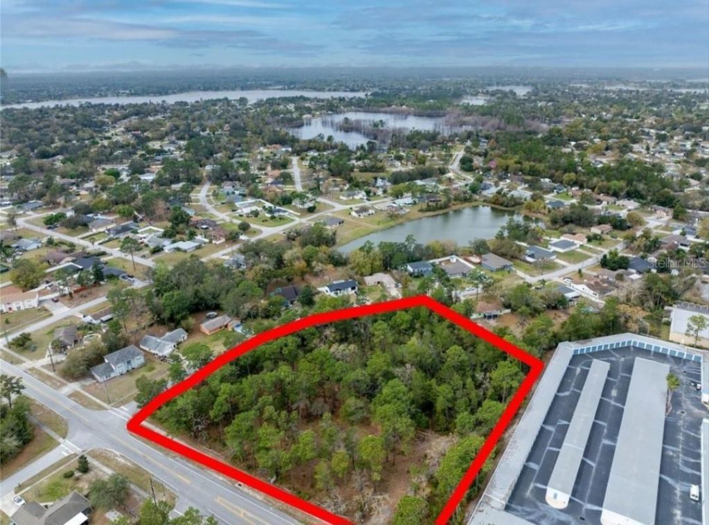 1370 Courtland Blvd, Deltona, FL 32738 Photo