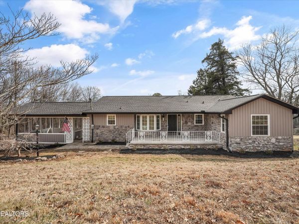 2010 Martha Berry Drive, Knoxville, TN 37918