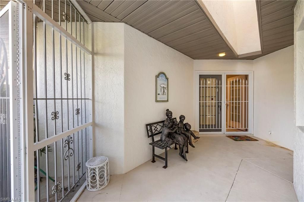105 Cypress View Dr, Unit 105, Naples, FL 34113 Photo