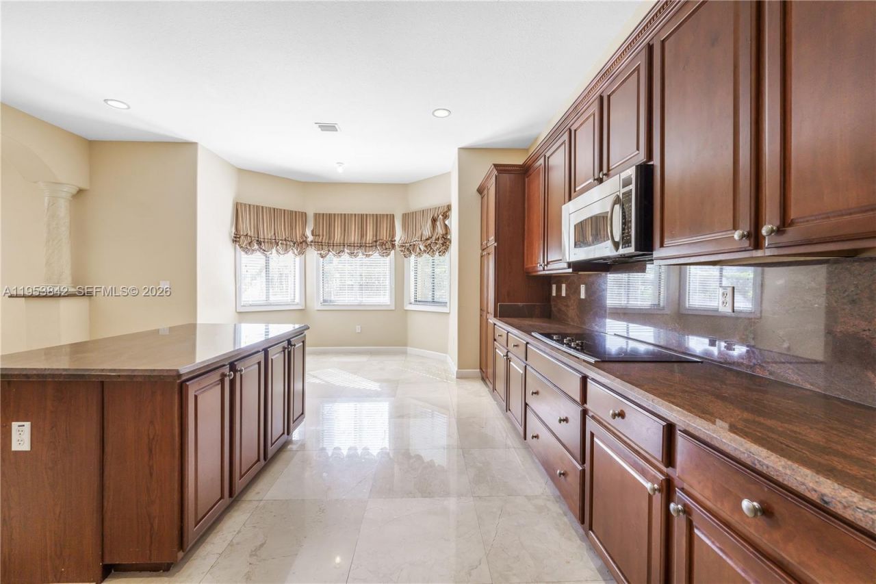 7880 SW 195th Ter, Cutler Bay, FL 33157 Photo