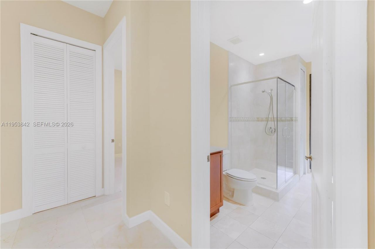 7880 SW 195th Ter, Cutler Bay, FL 33157 Photo