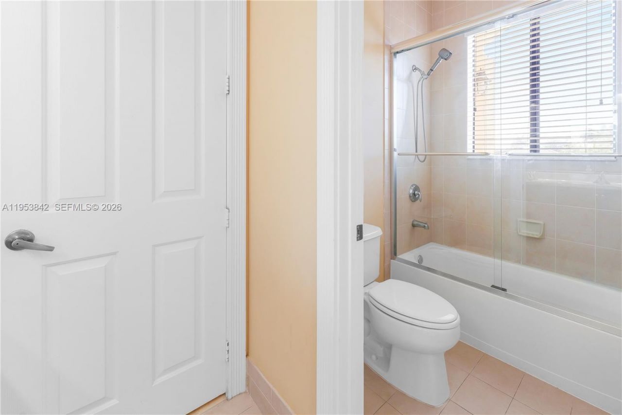 7880 SW 195th Ter, Cutler Bay, FL 33157 Photo