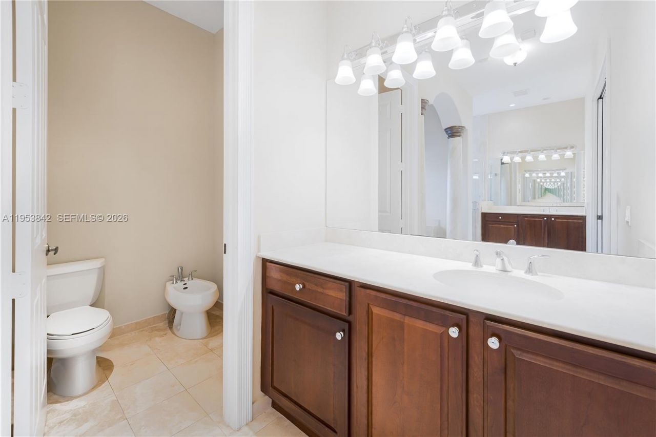 7880 SW 195th Ter, Cutler Bay, FL 33157 Photo