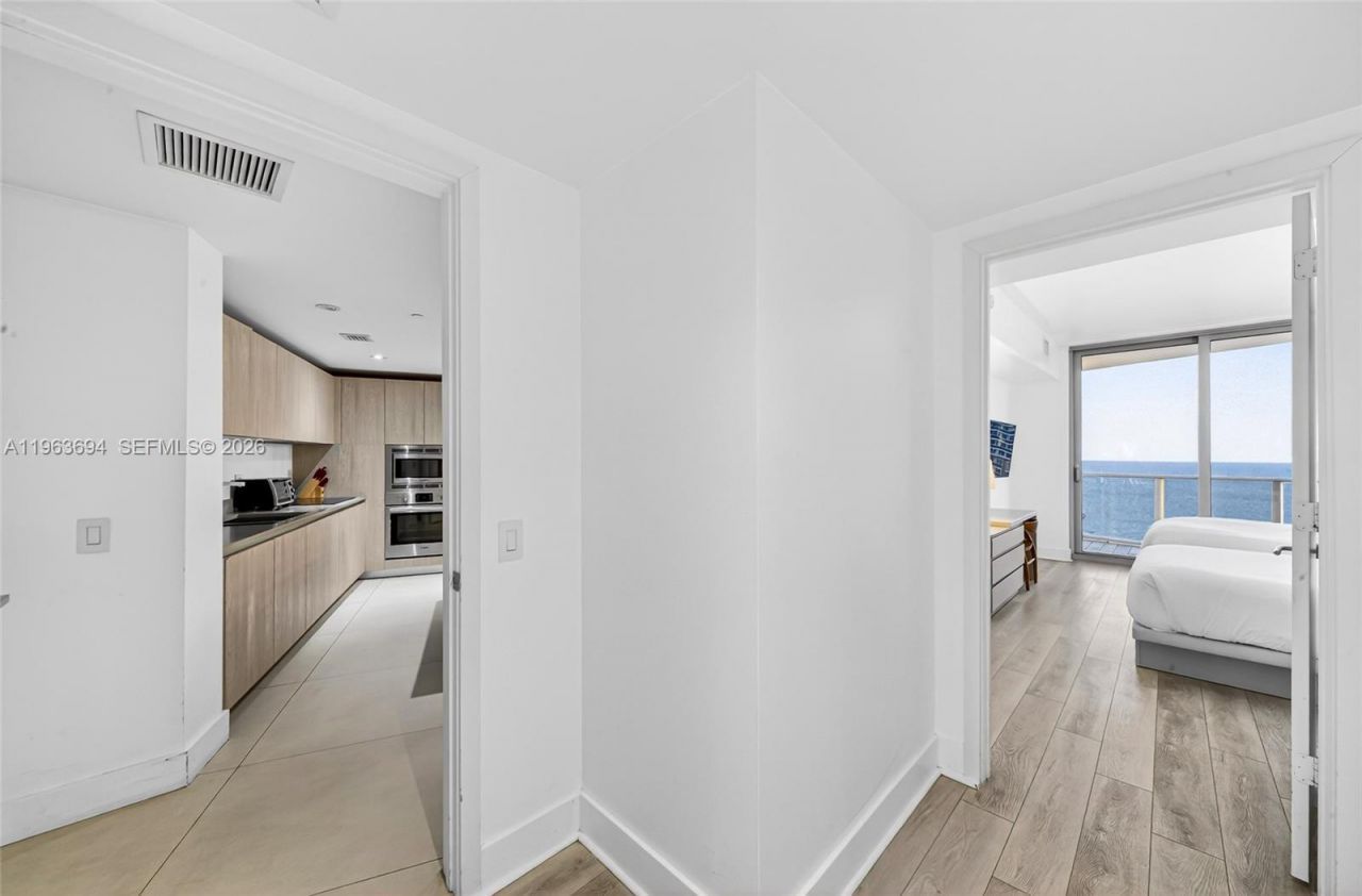 4111 S Ocean Dr, Unit 3703, Hollywood, FL 33019 Photo