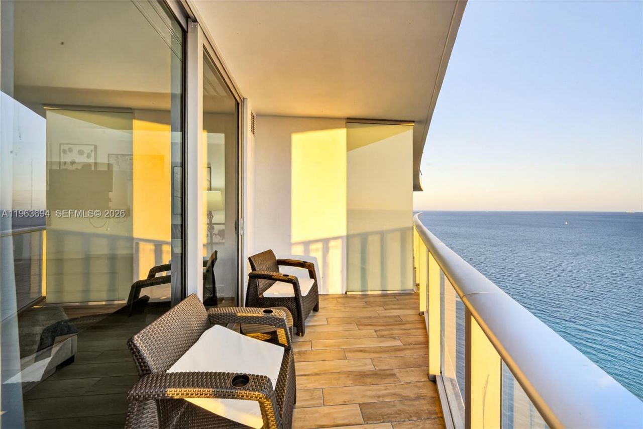 4111 S Ocean Dr, Unit 3703, Hollywood, FL 33019 Photo