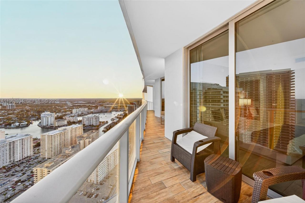 4111 S Ocean Dr, Unit 3703, Hollywood, FL 33019 Photo