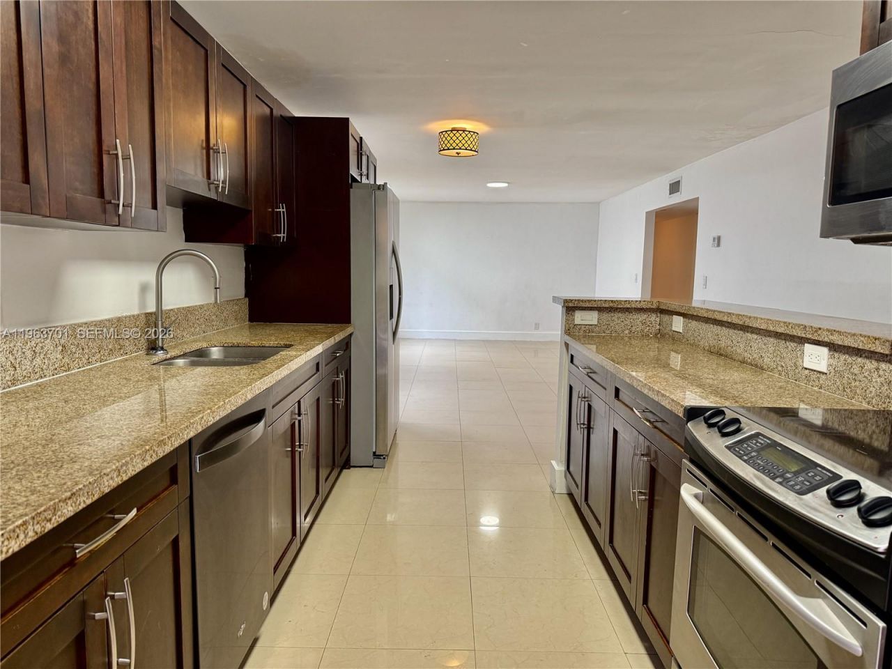 1540 SW 5th Pl, Unit 2A, Fort Lauderdale, FL 33312 Photo