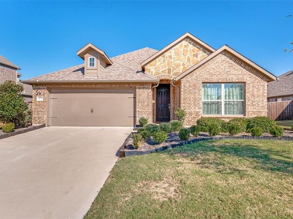 870 Sabine Drive, Prosper, TX 75078