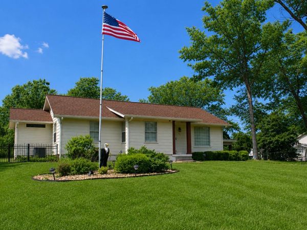 103 Davis Dr., Aberdeen, MS 39730