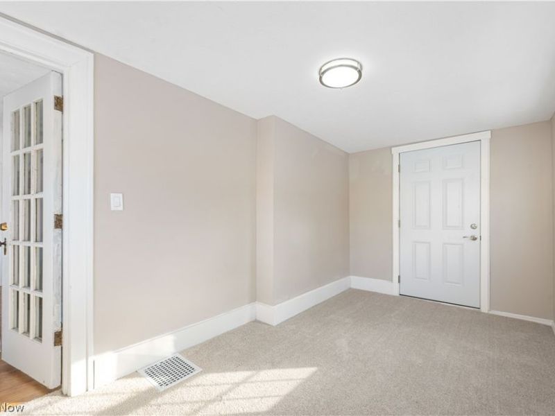 165 Oak Knoll Avenue NE, Warren, OH 44483 Photo 20