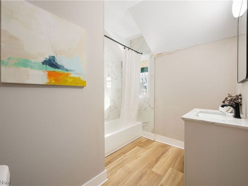 165 Oak Knoll Avenue NE, Warren, OH 44483 Photo 26