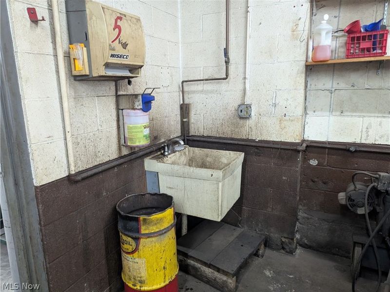 14705 Mayfield Road, Huntsburg, OH 44046 Photo 19