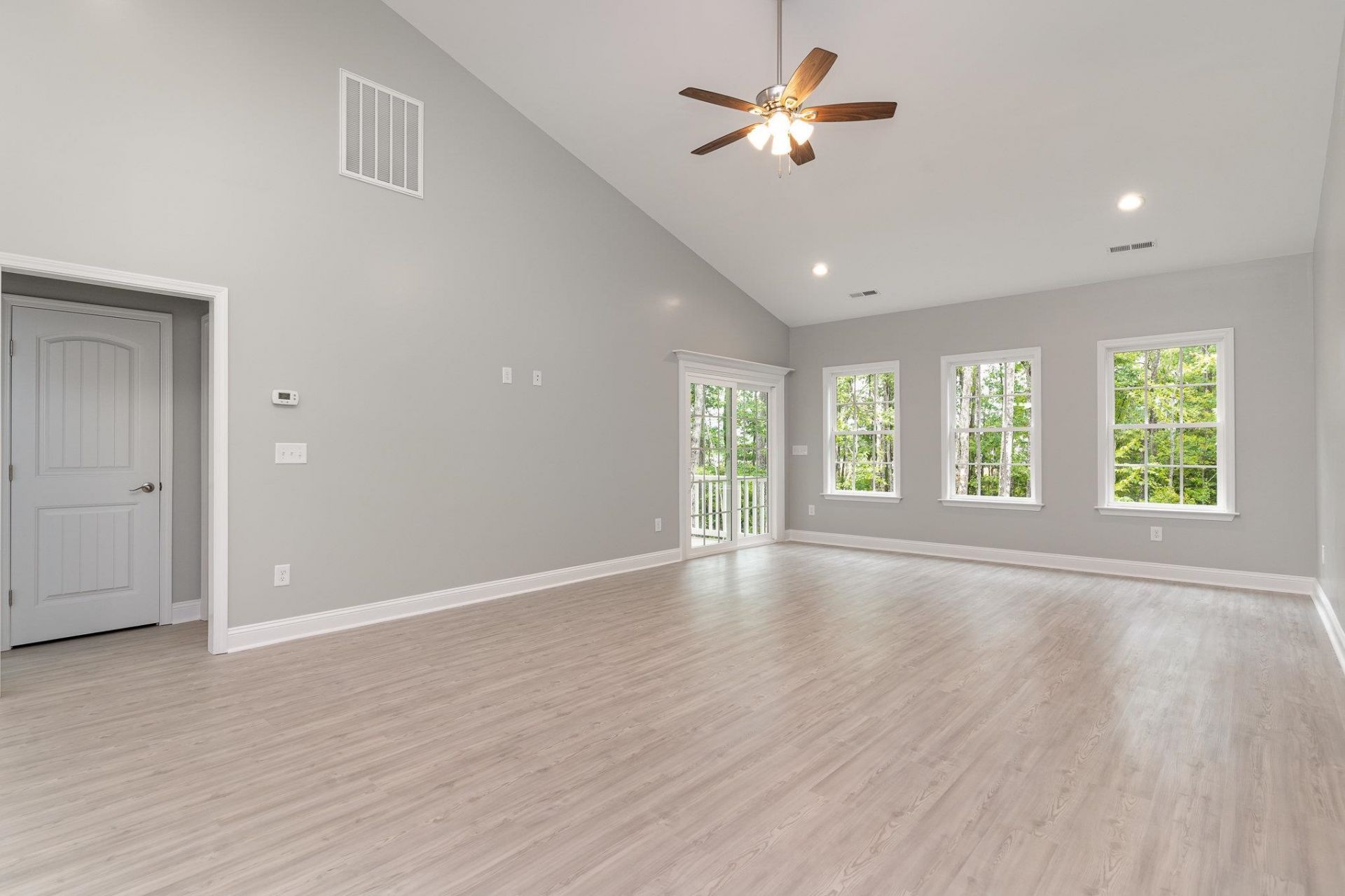 634 Goretown Loop Photo 13