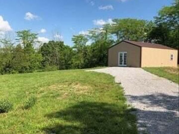 745 Mann Road, Crittenden, KY 41030