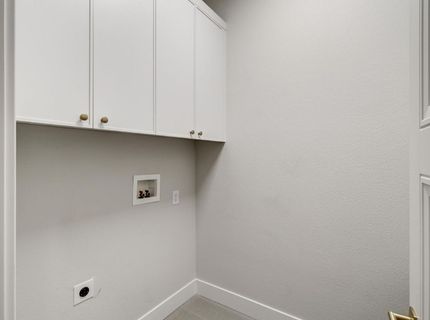 2701 Robinson Creek Ln, Elk Grove, CA 95758 Photo