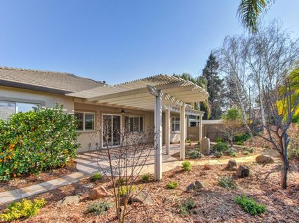 2701 Robinson Creek Ln, Elk Grove, CA 95758 Photo