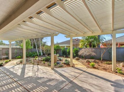 2701 Robinson Creek Ln, Elk Grove, CA 95758 Photo