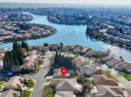 2701 Robinson Creek Ln, Elk Grove, CA 95758 Photo