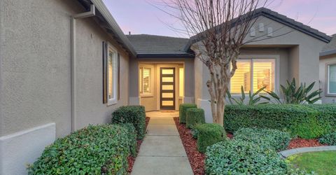 2701 Robinson Creek Ln, Elk Grove, CA 95758 Photo
