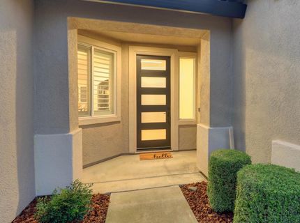 2701 Robinson Creek Ln, Elk Grove, CA 95758 Photo