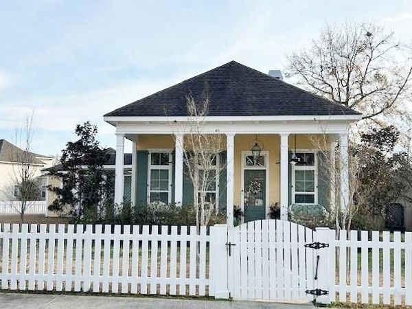 1524 DARLINGTON Street, Covington, LA 70433