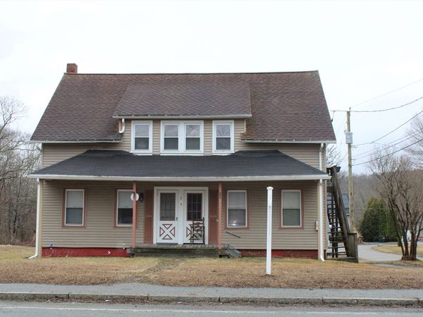 25 Quinebaug Road, Dudley, MA 01571