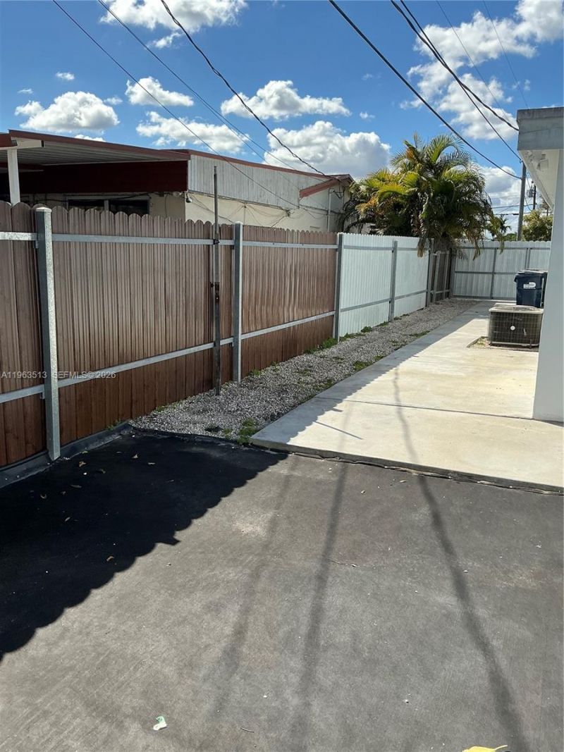 14821 SW 104th Ave, Miami, FL 33176 Photo