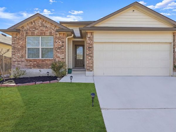 6429 Hoffman Pln, San Antonio, TX 78252