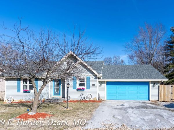 1509 E Hartley Street, Ozark, MO 65721