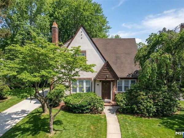 351 Closter Dock Road, CLOSTER, NJ 07624