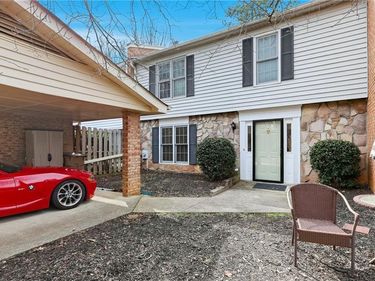 6500 Gaines Ferry Road, Unit i-4, Flowery Branch, GA 30542