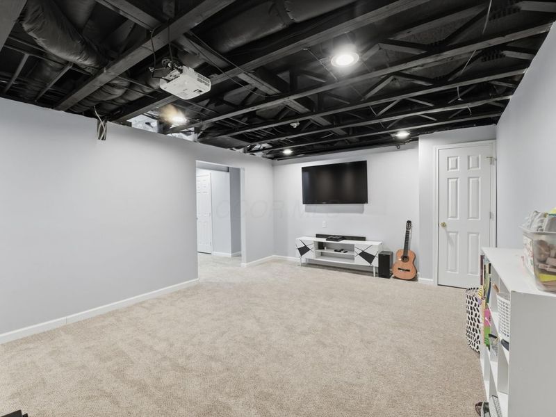 5879 Katara Drive, Galloway, OH 43119 Photo 17