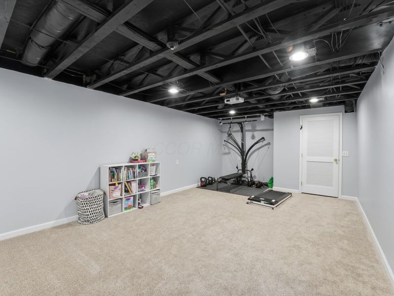 5879 Katara Drive, Galloway, OH 43119 Photo 18