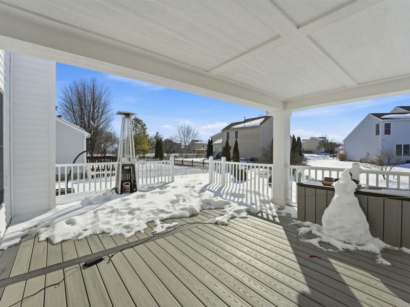 5879 Katara Drive, Galloway, OH 43119 Photo 2