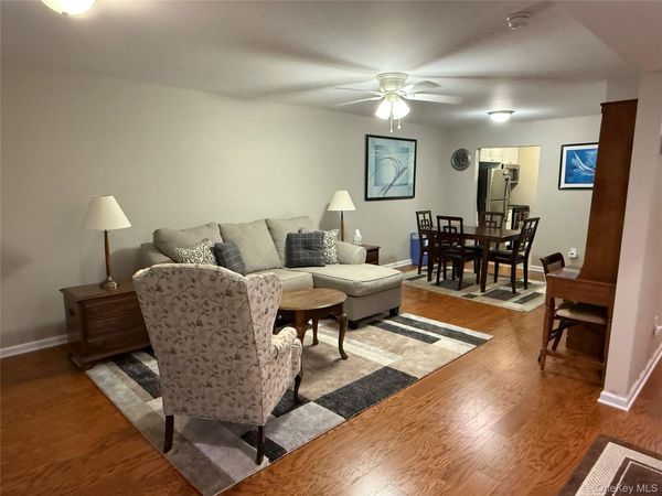 1008 McIntosh Place, Unit 10H, Newburgh, NY 12550