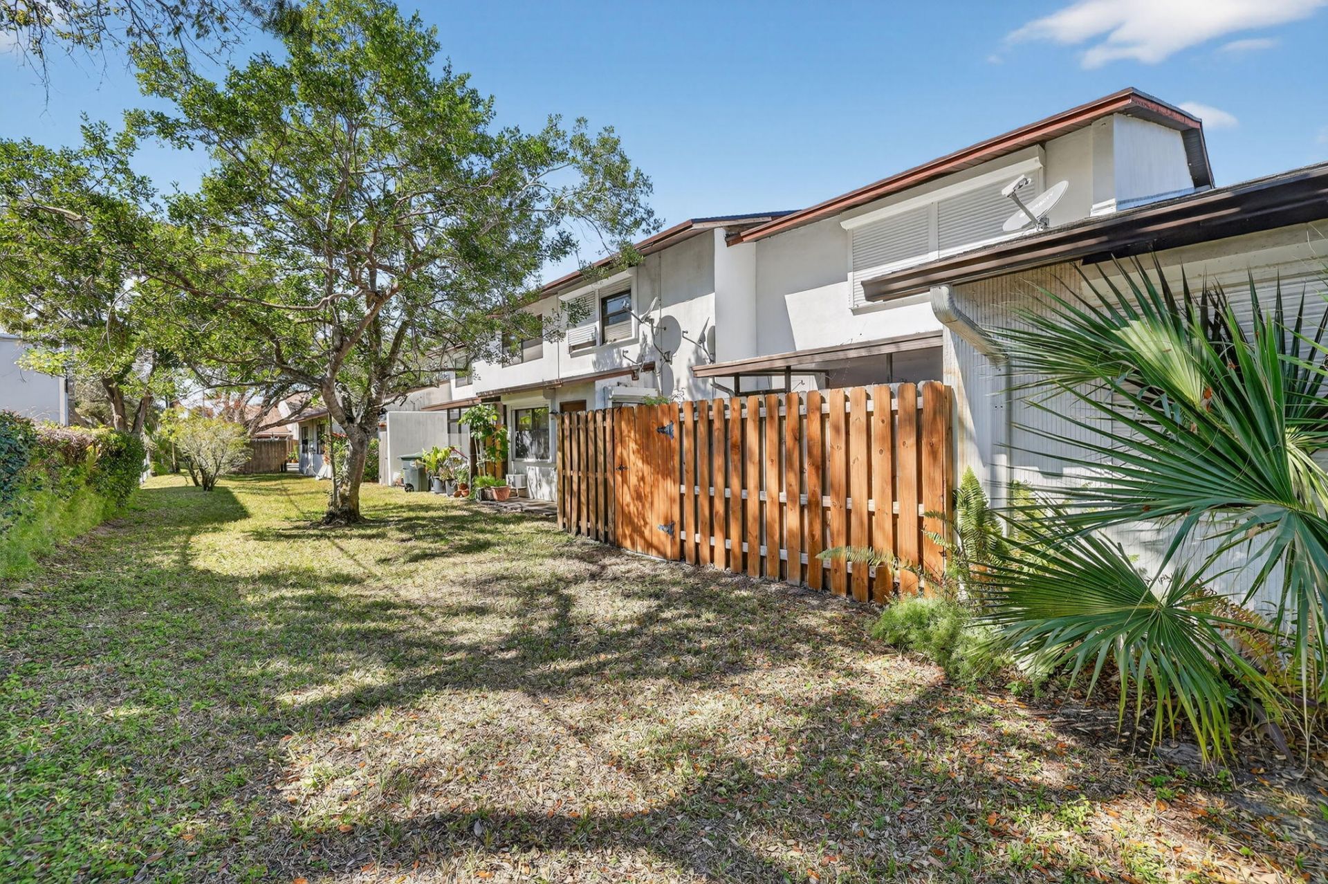 2090 Colonial Road, Unit 5, Fort Pierce, FL 34950 Photo