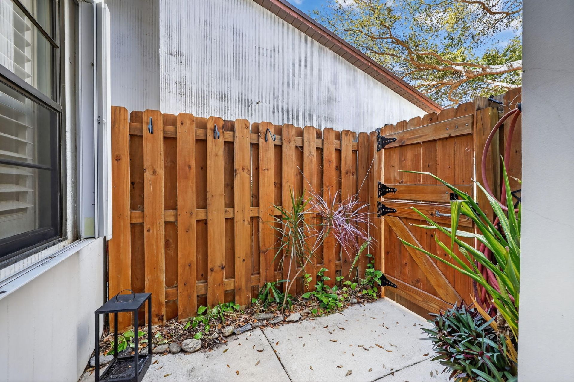 2090 Colonial Road, Unit 5, Fort Pierce, FL 34950 Photo