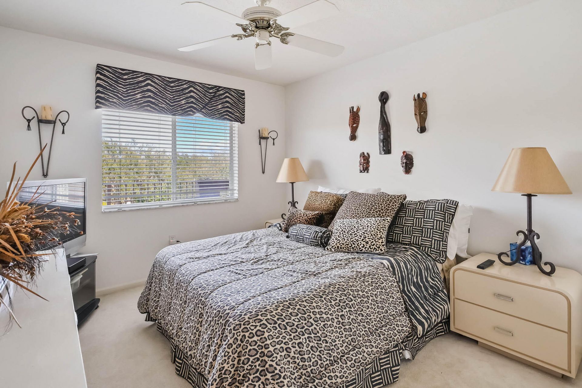 5746 Crystal Shores Drive, Unit 402, Boynton Beach, FL 33437 Photo