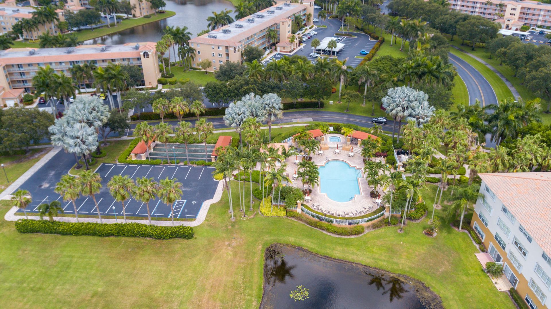 5746 Crystal Shores Drive, Unit 402, Boynton Beach, FL 33437 Photo