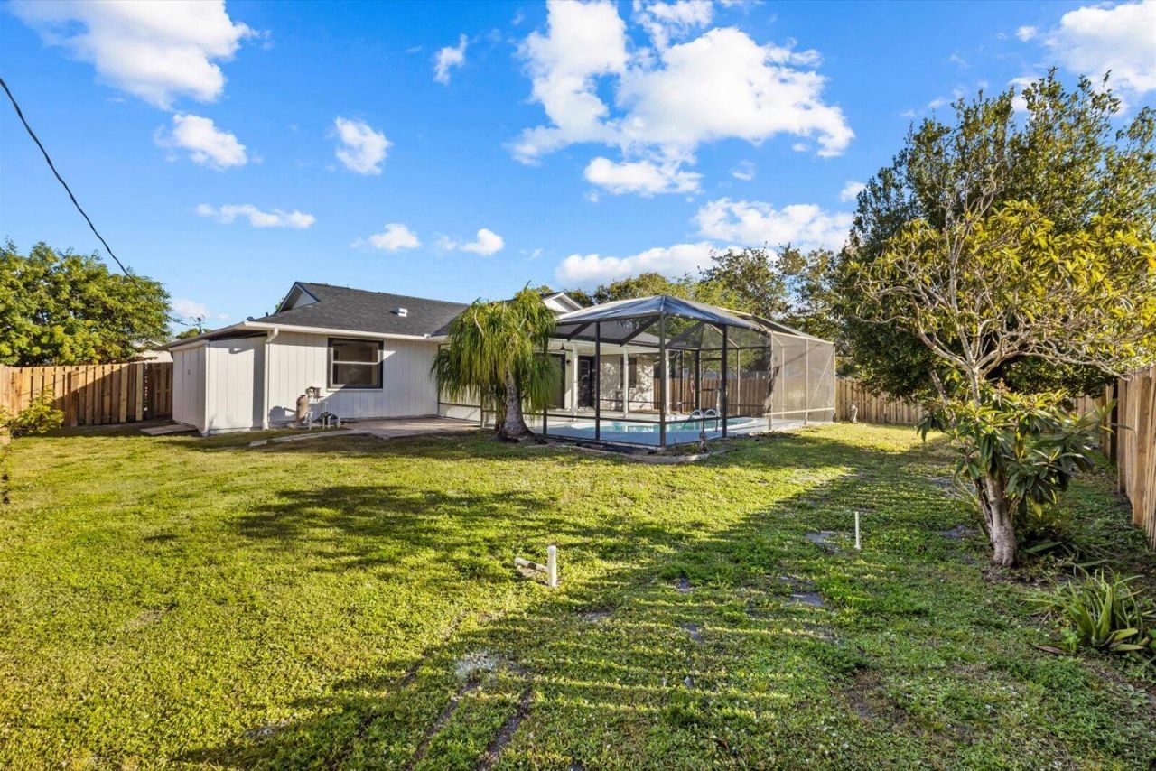 1192 SW Irving Street, Port Saint Lucie, FL 34983 Photo