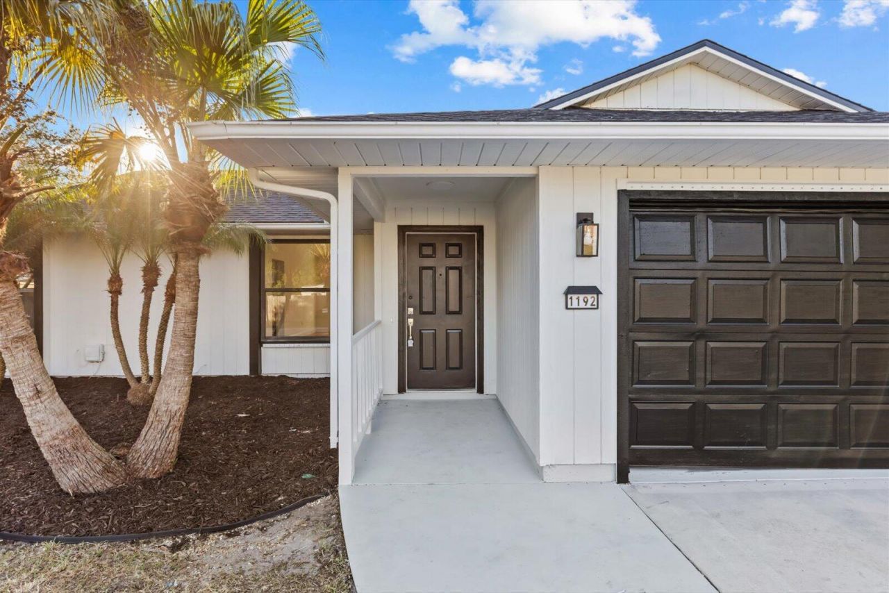 1192 SW Irving Street, Port Saint Lucie, FL 34983 Photo
