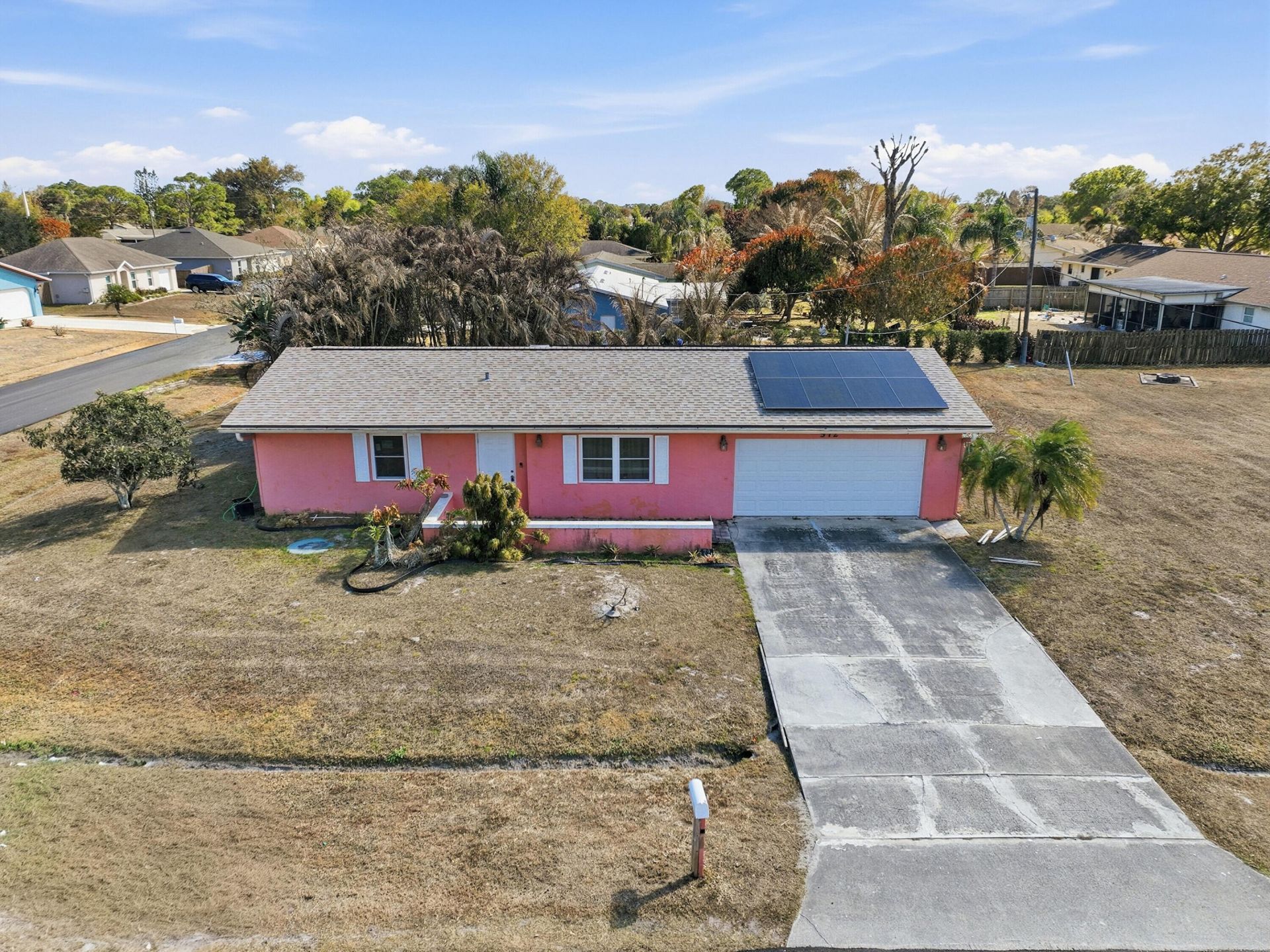 572 SE Fallon Drive, Port Saint Lucie, FL 34983 Photo